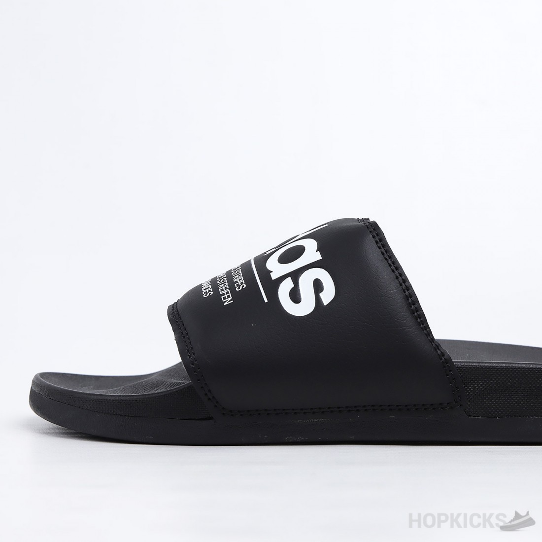 adilette black white